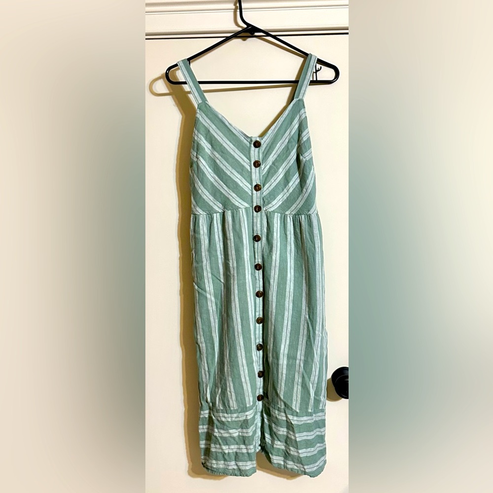 Universal Threads Target button down linen dress